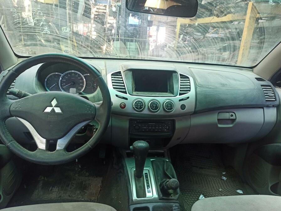  Mitsubishi L200 2013    EN DESARME